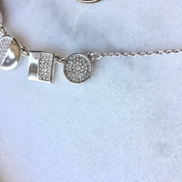 ♠️kate spade Light the Lanterns Geo Necklace♠️ - Picture 5 of 8